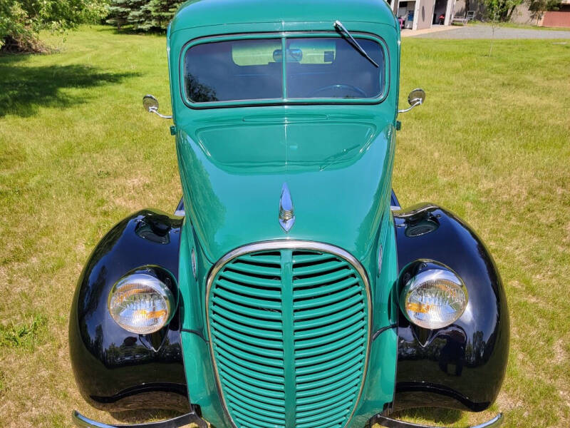 1937 Ford Model 81C 1/2 Ton