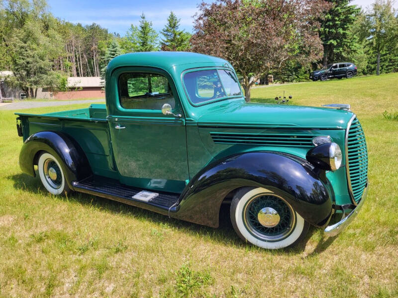 1937 Ford Model 81C 1/2 Ton