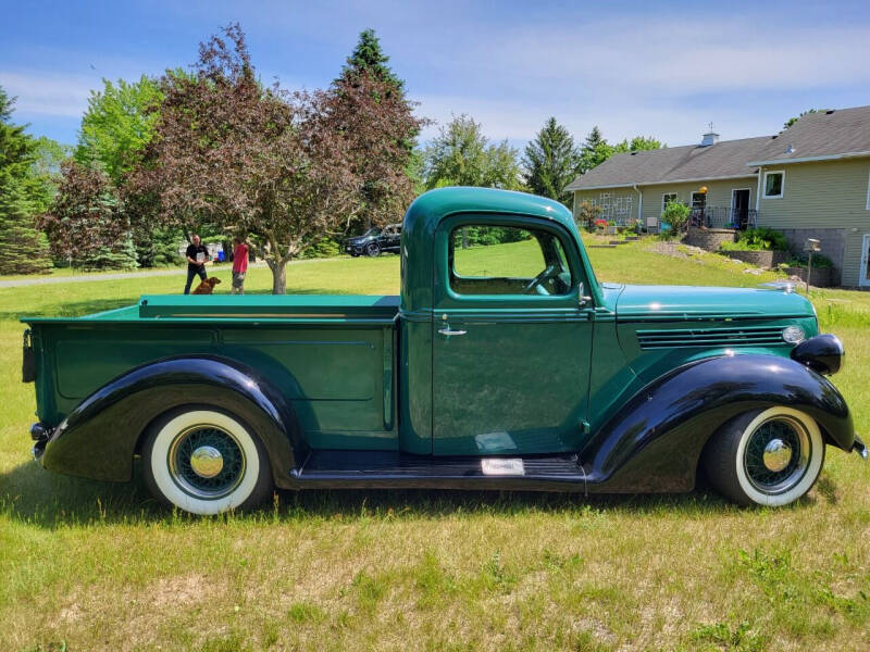 1937 Ford Model 81C 1/2 Ton