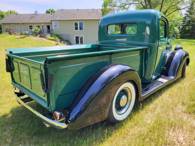 1937 Ford Model 81C 1/2 Ton