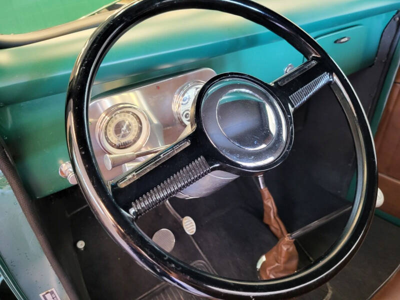 1937 Ford Model 81C 1/2 Ton